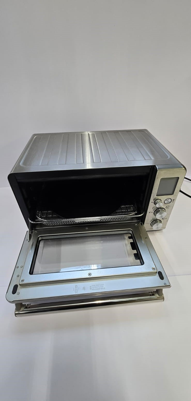 The Smart Oven Air Fryer